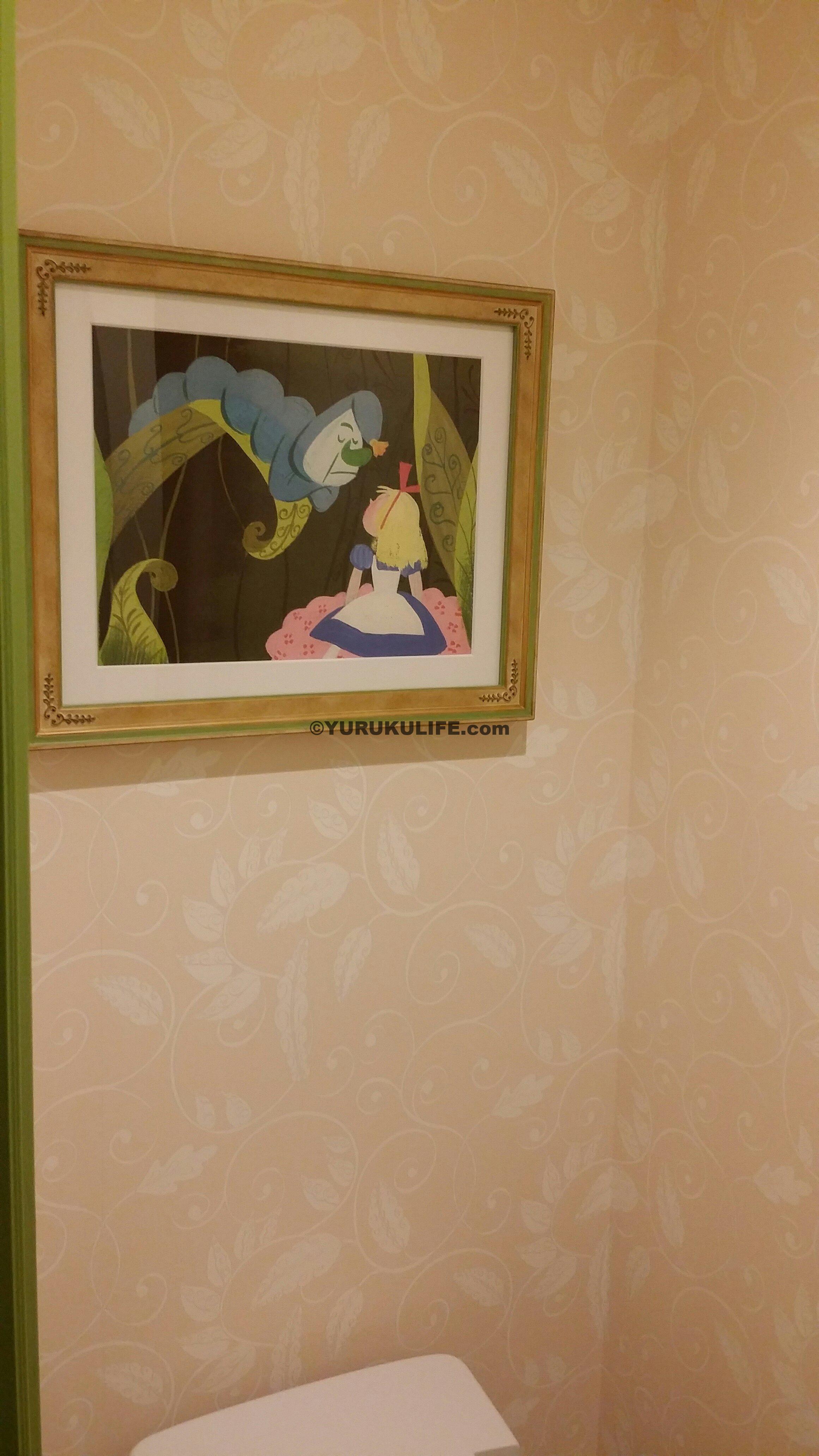 画像多め ディズニーホテル キャラクタールームのアリスの部屋に泊まったよ 手放してゆとりある暮らし